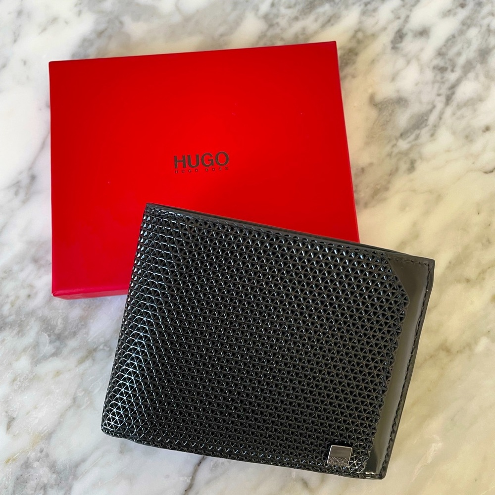 Hugo Boss Men’s Wallet (Brand New!)
